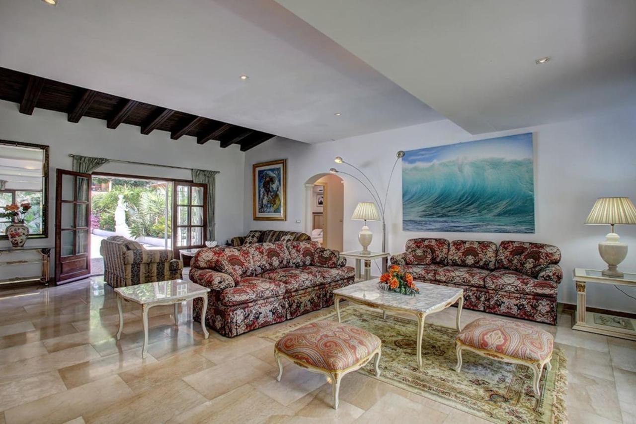 Exclusive Villa Las Palmeras Puerto Banus With Heated Private Swimming Pool, Marbella, Spain Екстериор снимка