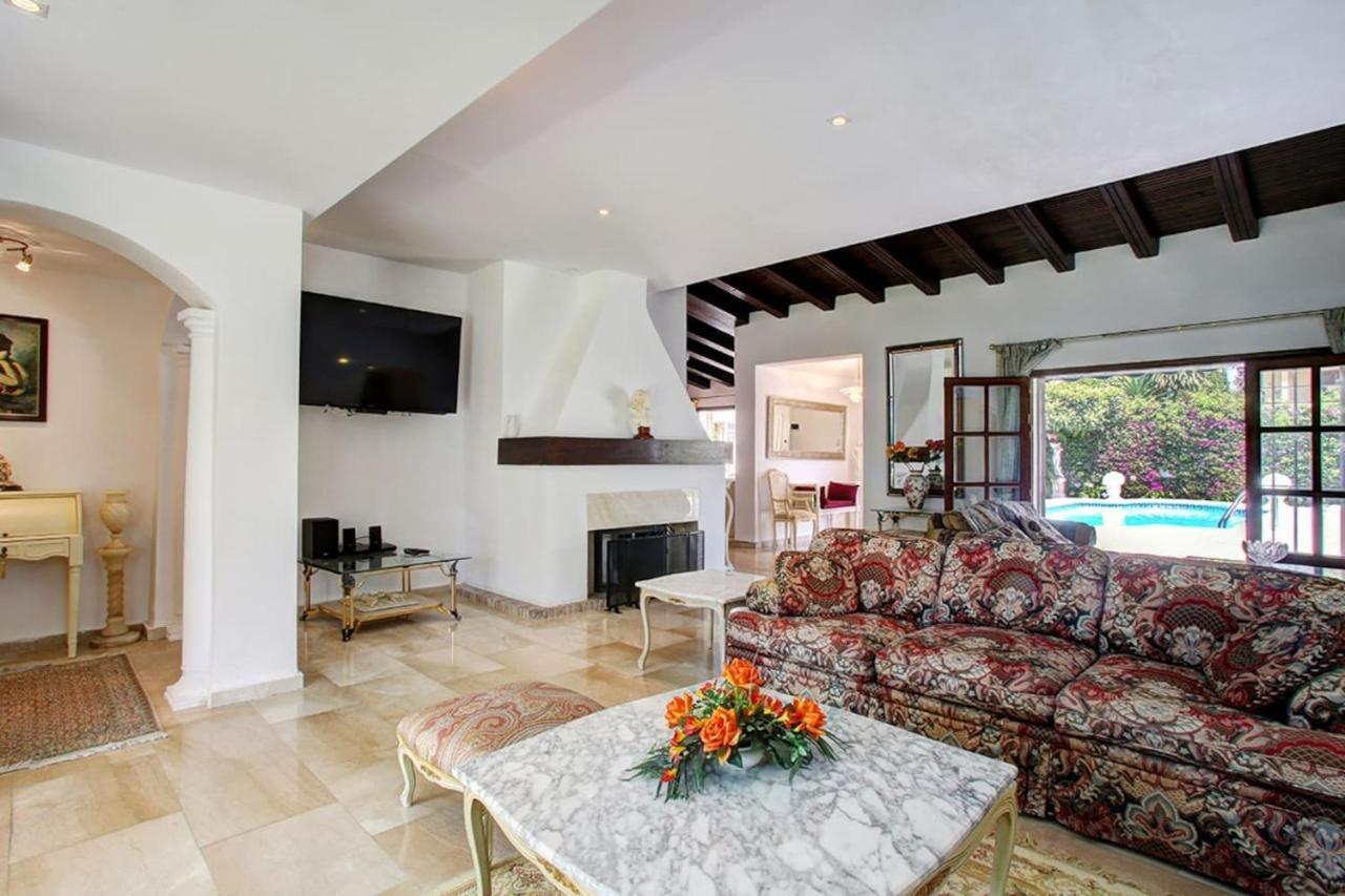 Exclusive Villa Las Palmeras Puerto Banus With Heated Private Swimming Pool, Marbella, Spain Екстериор снимка