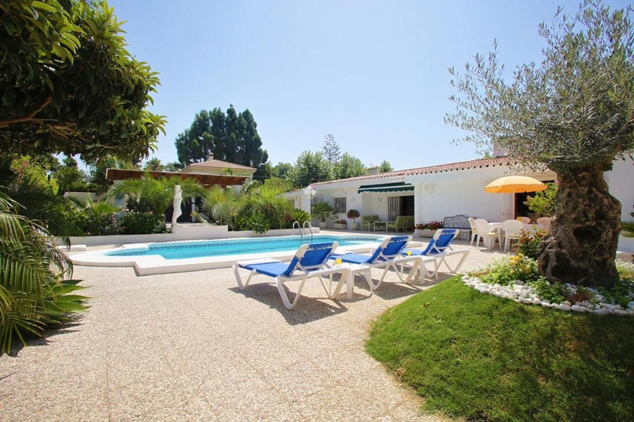 Exclusive Villa Las Palmeras Puerto Banus With Heated Private Swimming Pool, Marbella, Spain Екстериор снимка