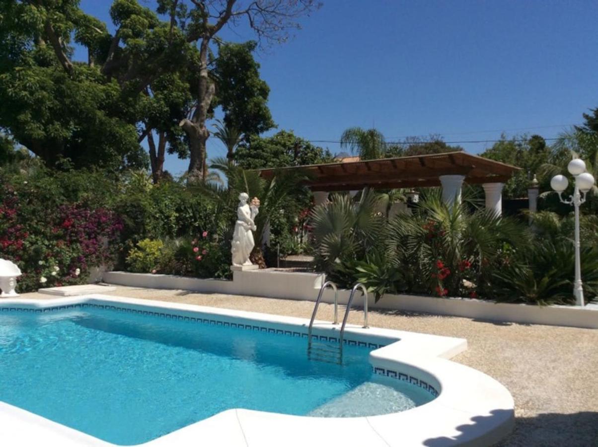 Exclusive Villa Las Palmeras Puerto Banus With Heated Private Swimming Pool, Marbella, Spain Екстериор снимка