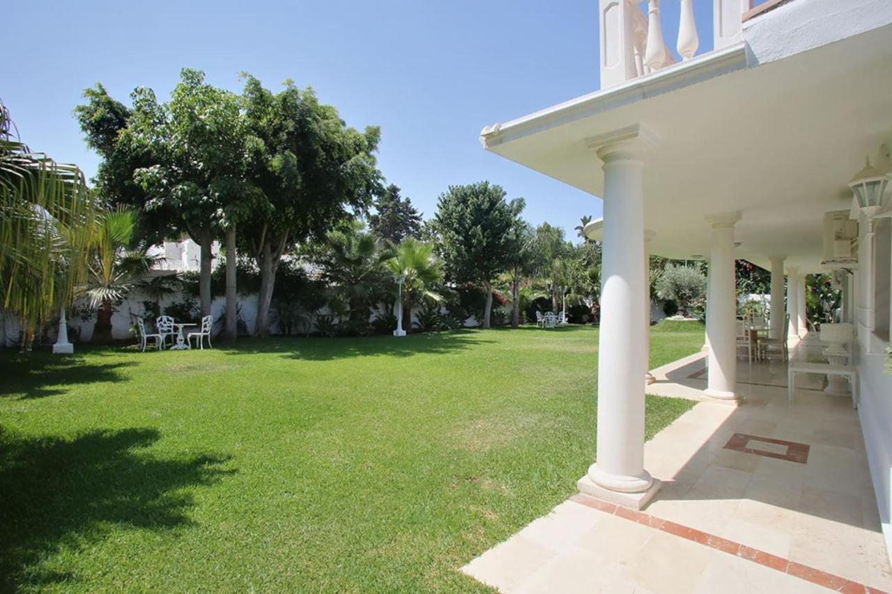 Exclusive Villa Las Palmeras Puerto Banus With Heated Private Swimming Pool, Marbella, Spain Екстериор снимка